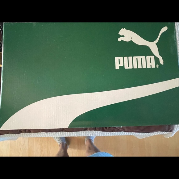 Puma (Brand New OOB) - Picture 6 of 7